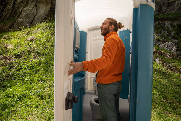 Portable Toilet Options We Offer in Sunray, TX