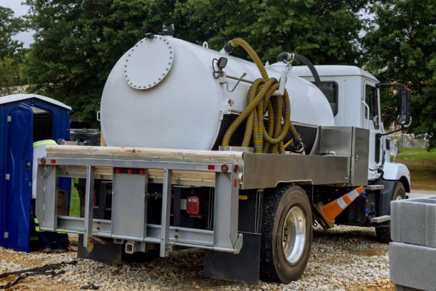 Portable Toilet Options We Offer in Sunray, TX